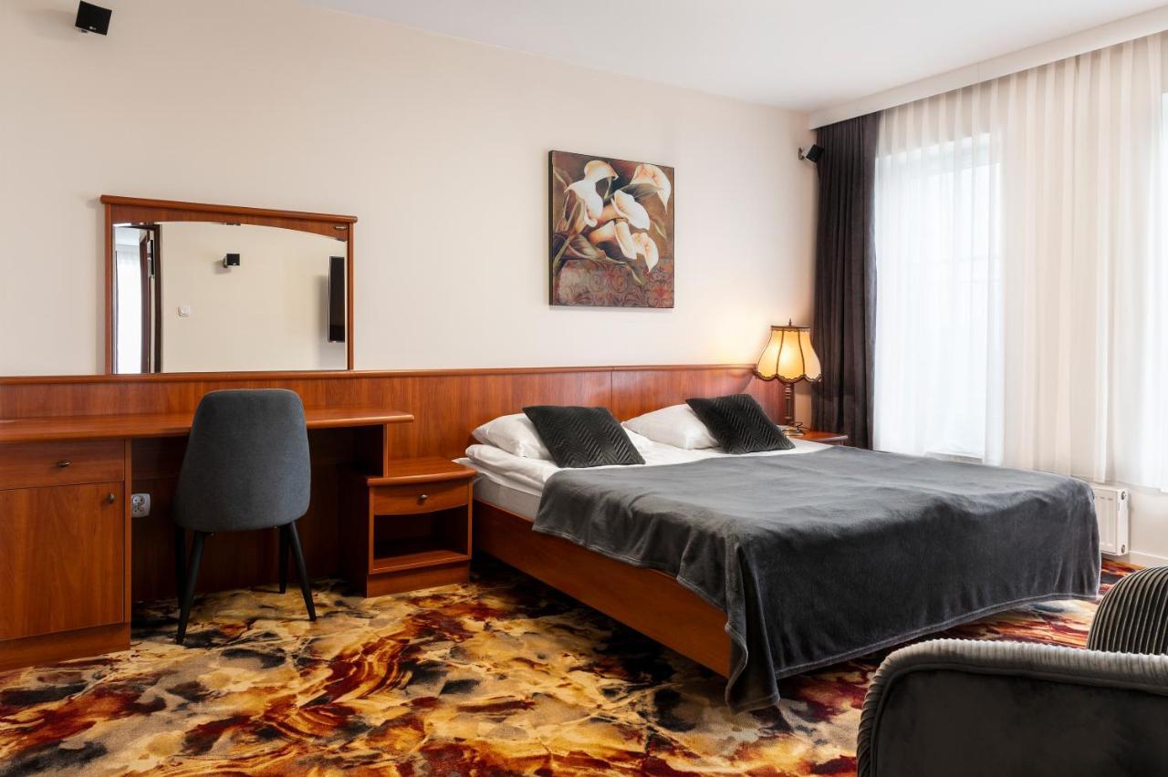 Anker Apartment Kolobrzeg Bagian luar foto