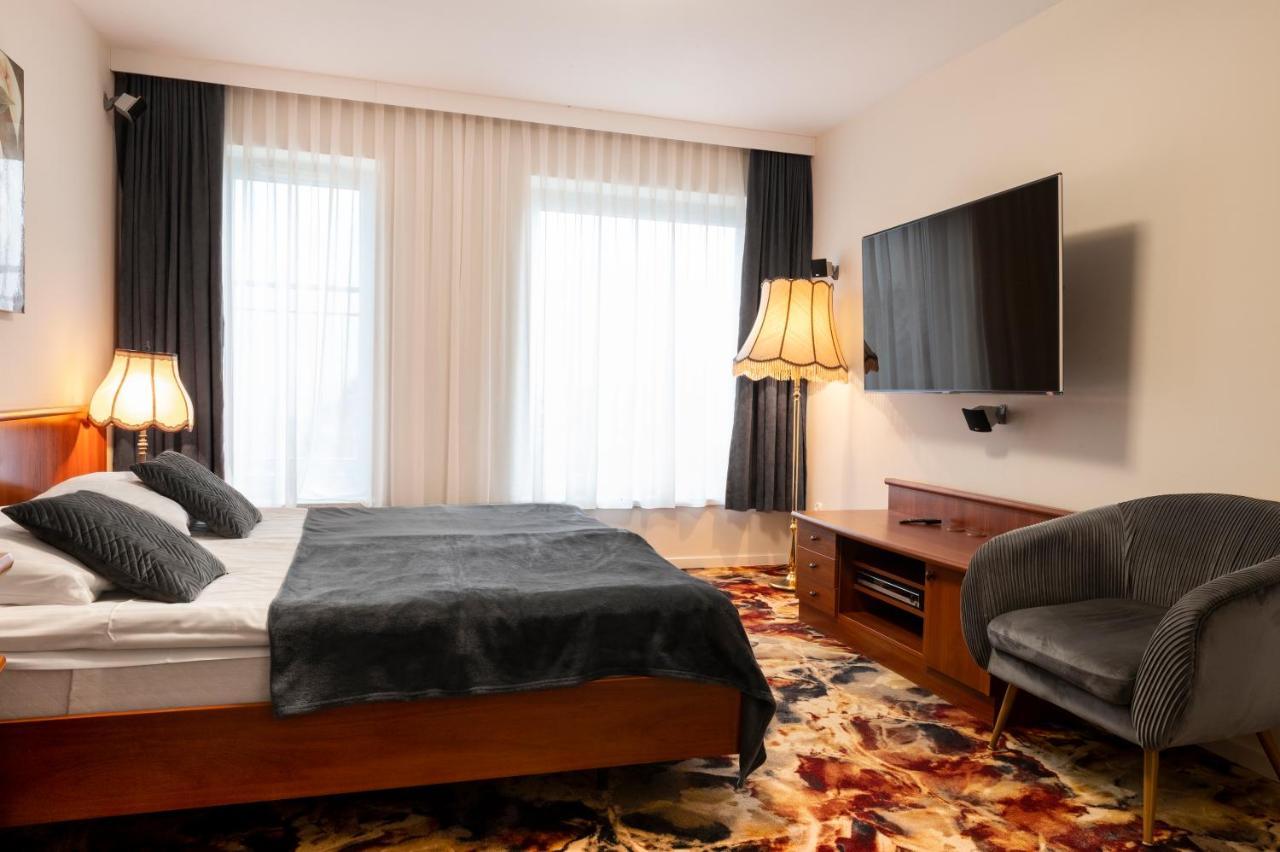 Anker Apartment Kolobrzeg Bagian luar foto