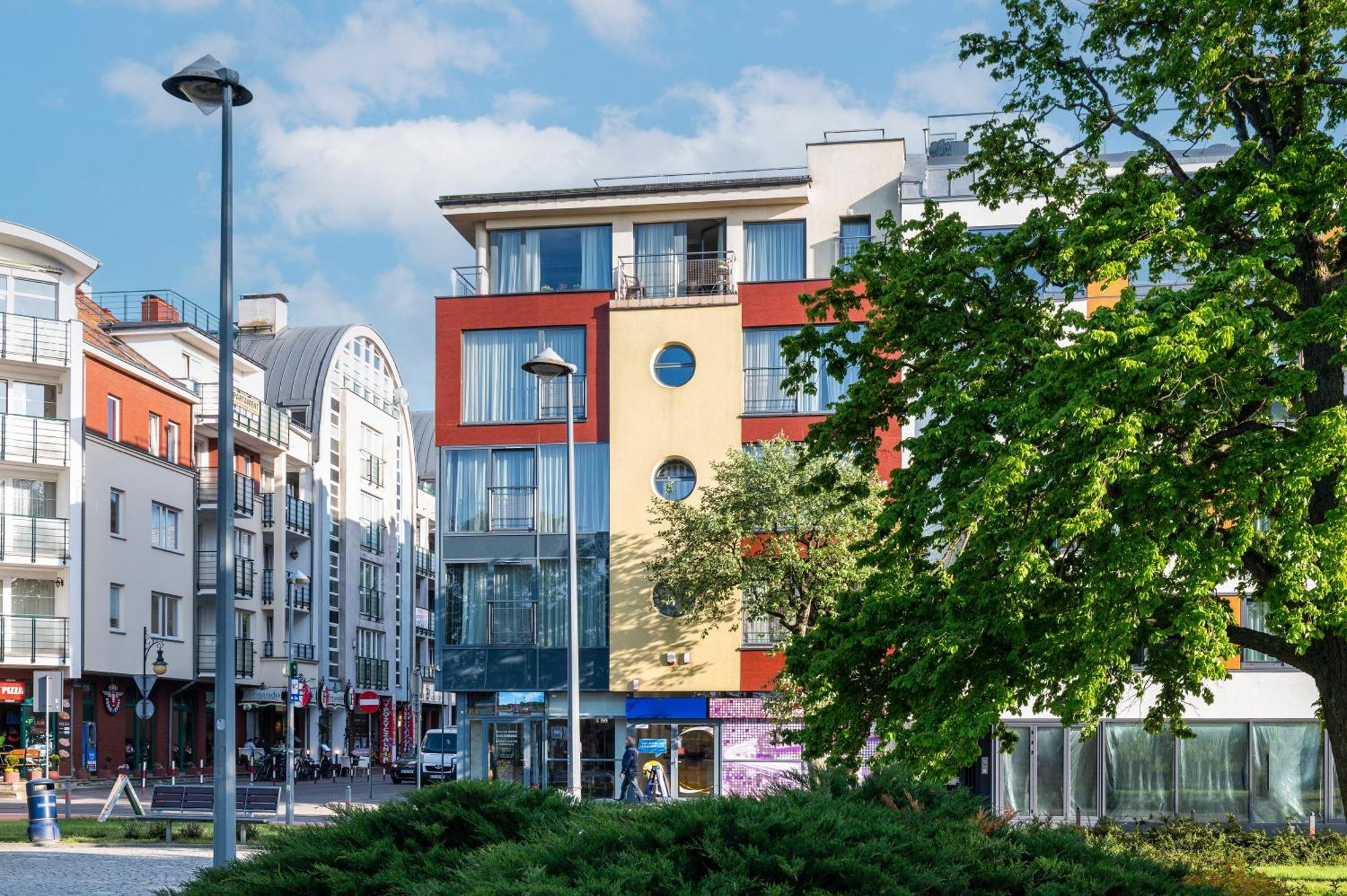 Anker Apartment Kolobrzeg Bagian luar foto